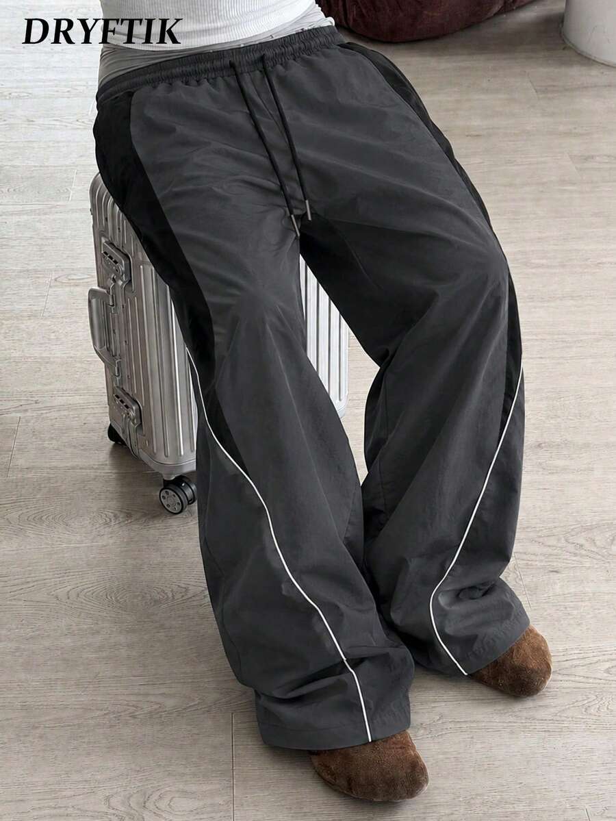 Men's Side Double-Layer Contrast Color Curved Line Patchwork Straight Leg Wide Leg Sports Pants, Campus Commute Street Style Multi-Scenario Unrestricted Versatile Long Casual Bottoms - Dark Grey - View 1