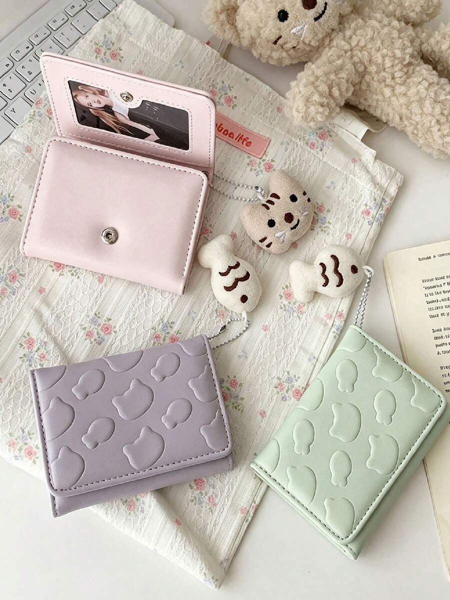 XD Cat Fish Pendant Decor Three-Fold Children's Wallet, Korean Minimalist Large Capacity Card Holder, Unique Cat Fish Pendant As Exterior Ornament, Large Capacity Card Slot Design Can Store Multiple Cards, Cash And Coins, Three-Fold Closure Prevents Items From Falling Out, Daily Travel Portable Storage