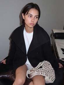 女款時尚黑色粗花呢豌豆大衣，大翻領雙排扣夾克，秋冬休閒優雅穿搭 - 黑色 - 查看 8