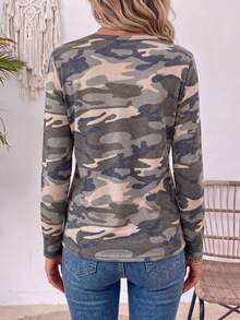 Women's Camouflage V-Neck Long Sleeve T-Shirt, Casual Fashion Outfit For Autumn/Winter - Army Green - View 3