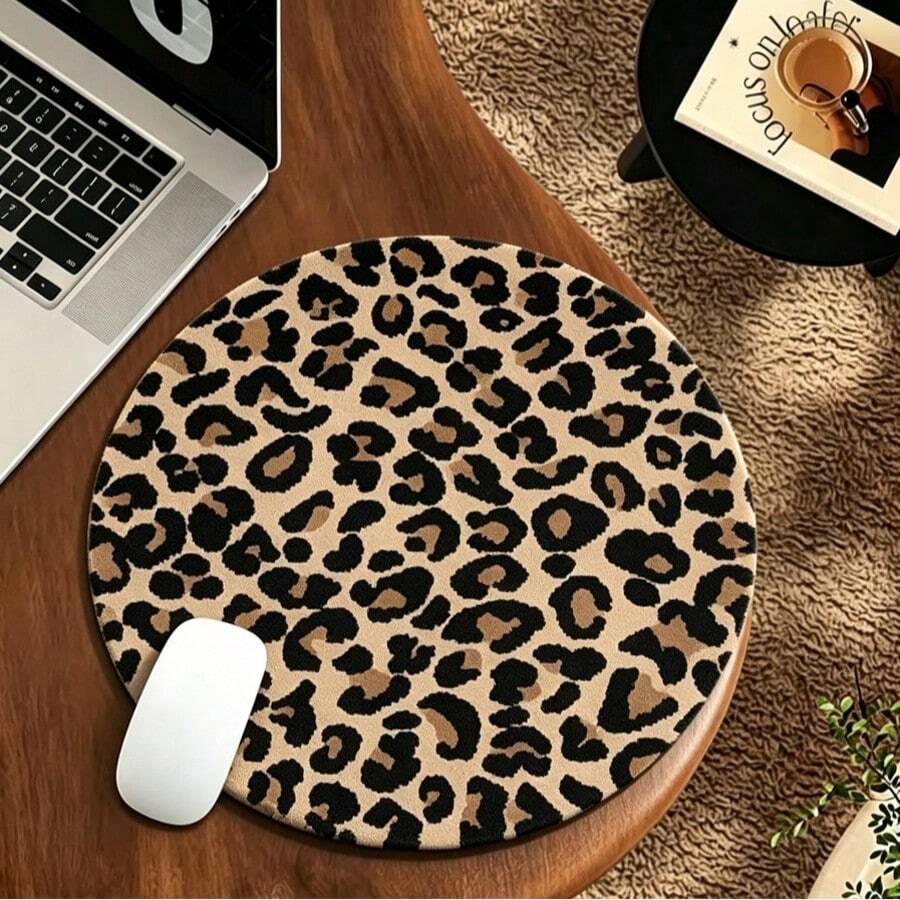 20*20*0.2cm Round Leopard Print Mouse Pad With Non-Slip Rubber Base, Funny Mouse Pad Suitable For Desktop Wireless Computer Mouse, Office, Laptop, Home Office Decor, Cute Office Supplies Gift For Women And Girls - View 1
