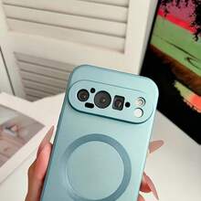 بطانية هاتف مغناطيسي مطلي بالكهرباء شامل اللون الصلب عالي الجودة مناسب ل- 11 Pro XL 7A 8 9 10 Pro XL مع وظيفة الشحن اللاسلكي. ل- Galaxy Z FLIP3 4 5 6 7 ،مصنوع من مادة TPU الناعمة، أنيق وجميل - أزرق حاد بعيد - مشاهدة 3