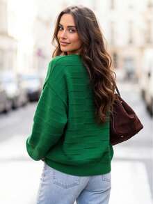 NZZOF Solid Color Round Neck Long Sleeve Minimalist Pullover Sweater - Green - View 2