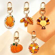 1pc Unisex Autumn Vintage Thanksgiving Pumpkin Turkey Acorn Leaf Wreath Roasted Chicken Enamel Metal Keychain Backpack Pendant Small Gift - Multicolor - View 1