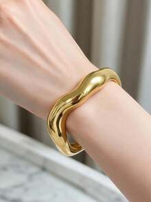 5pcs Gold-Tone Bracelet Set, Lightweight CCB Material, Textured Layered Mix & Match Bangles, Suitable For Daily, Party And Vacation Wear - Gold - View 3
