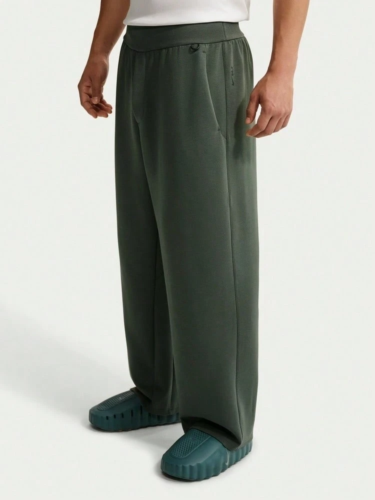 Nike Men's AS M NK DF 24.7 IS PANT STRT L Knit Pants IM3640-303 - Green - View 1