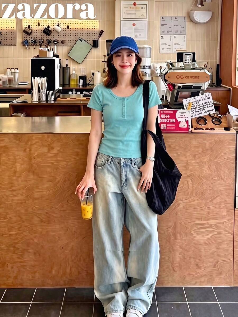 Kaos Wanita Lengan Pendek Leher Rendah Tipis Warna Hijau Muda Gaya Korea, Atasan Crop Pas Badan - Hijau muda - View 1