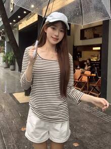 Designed U-Neck Striped Mid-Sleeve Casual Top - Black Apricot - View 2