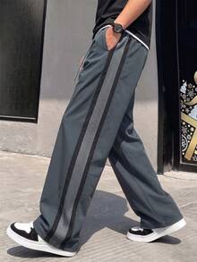 Men's Dark Gray Casual Sports Pants, Drawstring Waist With Beige Side Stripe Design, Versatile Straight Leg Pants, Suitable For Weekend Outings, Sports, Autumn - Dark Grey - View 2