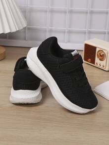 1 Pair Kids Lightweight Comfortable Sports Shoes Spring Summer Casual Running Shoes Breathable Versatile For Boys And Girls - Black - View 3