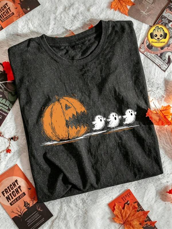 Halloween Pumpkin T-Shirt, "Spooky Season" Themed Top, T-Shirt Featuring A Pumpkin Chasing A Ghost, Autumn-Vibe Crewneck, "Boo" Ghost Short-Sleeve Tee