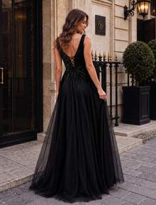 VIPGIRL Elegant Women's Black Sleeveless V-Neck Mesh Sequin Slit Maxi Dress, Suitable For Prom And Evening Party - Black - View 2