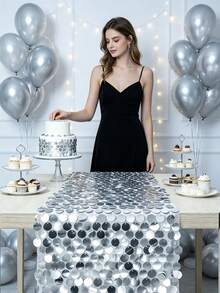 Silver Sequin Table Runner, Shiny Wedding Table Decor, Glitter Tablecloth, Suitable For Dining Table, Banquet, Party, Wedding Reception, Birthday, Anniversary, Christmas, New Year, Valentine's Day, Bridal Shower And Holiday Events Decoration - Multicolor - View 5