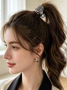 3 PCS Hollow Twisted Multi‑Layer Metal Hair Claw Clip Non‑Slip Jaw Clip Minimalist Fashion Hair Accessories For Women Daily Wear - Gold+Silver+Black - View 3