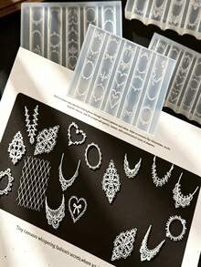 3D Vintage French Lace Silicone Nail Art Mold, Rococo Hand-Painted Frame Crochet Heart Bow Lace Design Nail Template, Reusable, Suitable For UV Gel, DIY Nail Salon Decoration Tool - Multicolor - View 3