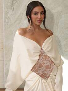 SYchuan Elegant Women's Knitted Long Dress, Long Sleeve Deep V-Neck, Stunning Contrast Lace Details, Suitable For Formal Occasions - Apricot - View 4
