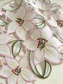 1pc Pink/White Floral Embroidered Hollow Tablecloth, Square Decorative Table Cover, Vintage Style Dining Table Home Decor, Suitable For Daily Home Decoration - Pink - View 6