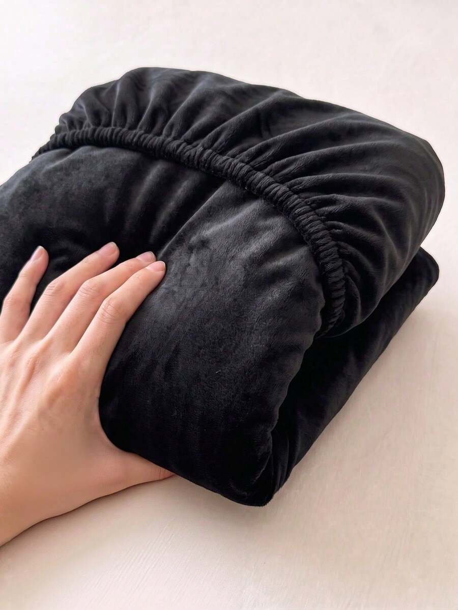 1件裝純色暖黑色水晶天鵝絨貼身床單,床具、床墊保護墊、床罩、床單,舒適家居紡織品,柔軟親膚床具,適合男孩女孩學生宿舍,可機洗,12英吋深口袋底床單,返校季 - 黑色 - 查看 1