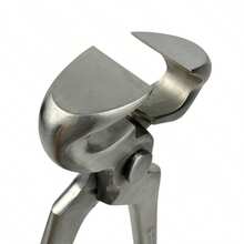 Horse Farrier Tools - View 3