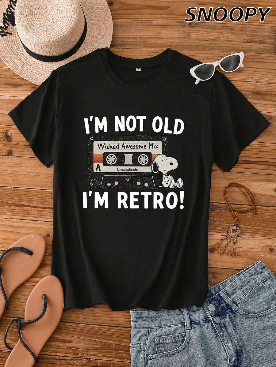 Cute Women's Short-Sleeved T-Shirt I'M NOT OLD I'M RETRO Casual Top Snoopy Print - Black - View 1