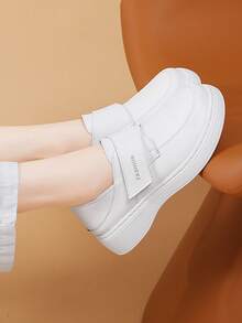 Women's Thick Sole Solid Color Leather Shoes, Fashionable College Style Lace-Up Loafers, Comfortable And Lightweight Shoes - White - View 3