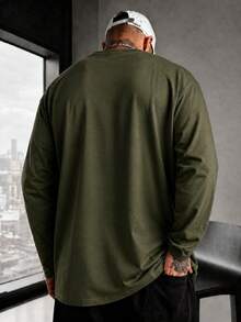 Playera de hombre de manga larga, estilo informal para primavera y otoño‑invierno, con llamativo diseño de estampado. Ideal para ocasiones festivas y excelente opción de regalo. - Verde militar - Ver 3