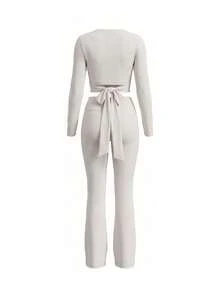 Setelan Olahraga Kasual Wanita 2 Potong, Atasan Lengan Panjang Model V Neck dengan Bantalan yang Dapat Dilepas, Model Wrap dengan Detail Kerut di Bagian Dada dan Simpul di Belakang, Celana Panjang Model Flare Skinny untuk Aktivitas Olahraga, Pakaian Olahraga Gym - Grey - View 4