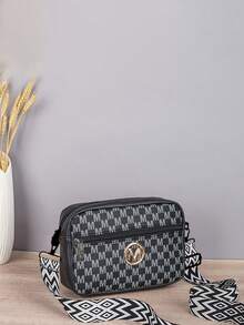 Printed Crossbody Camera Bag, Golden M-Letter Metal Emblem, Geometric Wide Adjustable Shoulder Strap, Fashionable And Small Square Ladies' Handbag - Multicolor - View 5