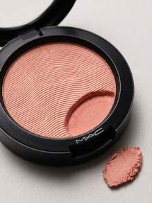 MAC Powder Blush Melba 6 G – Matte Soft Coral-Peach Finish, Long-Lasting Wear, Smooth Blendable Texture, Professional Face Makeup For Daily Use, Ideal For Fair To Medium Skin Tones, Essential Cosmetic For Women - Melba - View 4