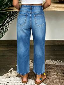 Celana Jeans Wanita Nyaman, Modis, Motif Kumis Kucing Biru, Model Sobek, Elastis, Kasual, Potongan Pendek, Kaki Lebar, Cocok untuk Liburan Musim Gugur - Biru - View 2