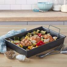 Roasting Pan With Rack - 9.5 Inch - Gray - View 4