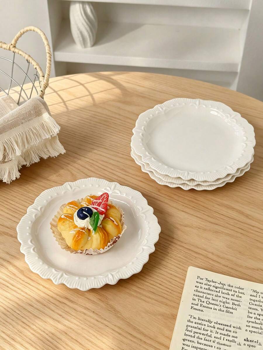 1pc/2pcs/4pcs French Palace Style Embossed Ceramic Plates, 6.5 Inch Elegant Dessert/Cake Plates, Afternoon Tea Snack Plates, Appetizer/Pickle Plates, Fruit/Candy Plates, Suitable For Home & Commercial Use, Microwave/Dishwasher/Oven