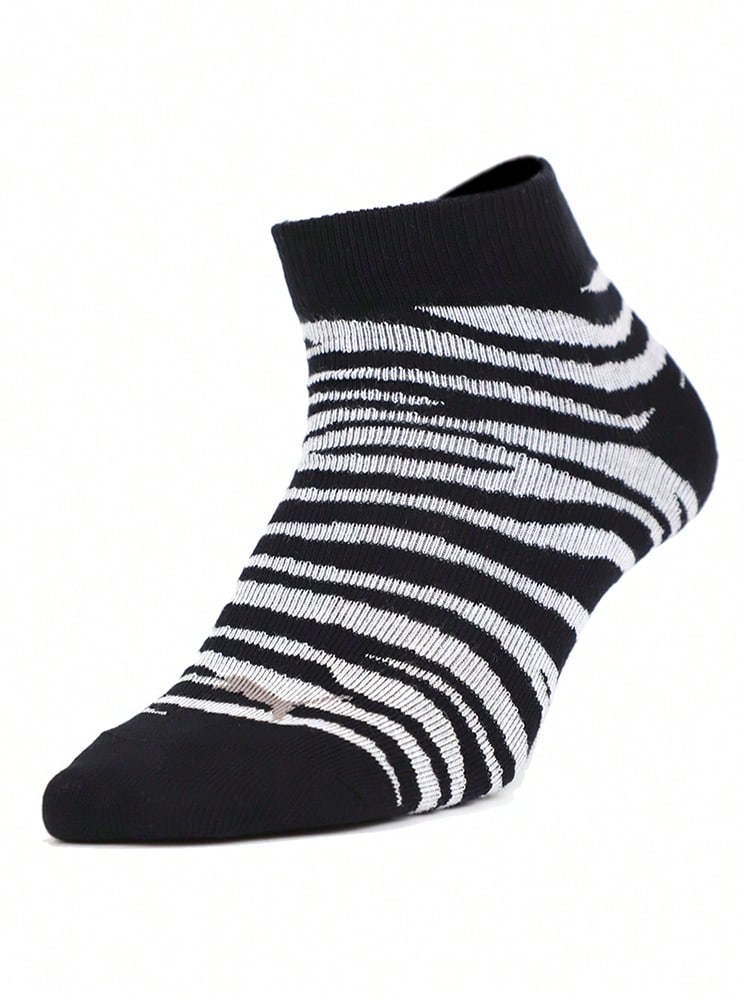 Puma Unisex Zebra Stripe Sports Casual Comfortable Breathable Short Socks 907556-02 - Black and White - View 1