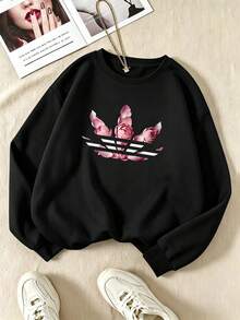 Plus-Size Women's Fashionable Black Crew Neck Sweatshirt With Floral Print, Perfect For A Retro-Style Casual Streetwear Look In Autumn And Winter. - Black - View 1