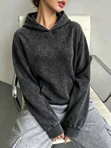 Women's Vintage-Style Raw-Edge Hoodie Featuring "NYC" Lettering And American Collegiate Aesthetics, With Prints On The Back And Sleeves. - Black - View 7