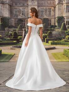 Elegant White Silk Wedding Dress, Off-Shoulder Sweetheart Neckline, Pearl Embellishments, Long Backless Design, Perfect For Creating A Romantic Bridal Look - White - View 3