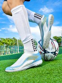 Men's Professional Training Non-Slip Artificial Turf Football Shoes, Boys' TF/FG Football Shoes, Size 35-45 - Baby Blue - View 8