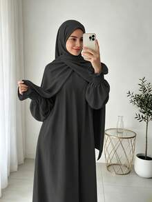 Busana Sehari-hari Wanita Timur Tengah, Set Hijab dan Abaya 2 Potong yang Serasi, Gaun Panjang Lengan Mengembang Longgar dengan Manset Elastis - MultiWarna - View 3