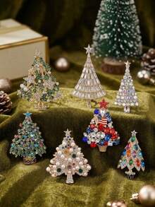 Luxury Rhinestone Christmas Tree Brooch - Women's Unisex Holiday Brooch Casual Party Accessory / Friend Gift Badge Decoration - Christmas Tree - View 3