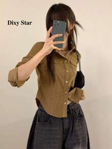 Kemeja Lengan Panjang Slim Fit dengan Dua Saku yang Menawan - Khaki - View 4