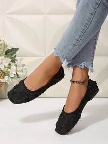 Minimalist Women's Hollow Lace Ballet Flats, Square Toe Breathable Daily Commute Flat Shoes - Black - View 5