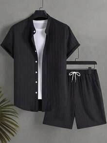 Conjunto Casual para Hombre, Camisa de Manga Corta de Cuello Mao con Textura Rayada + Shorts con Cordón, Traje Ligero Transpirable, Ropa Veraniega Cómoda para Salidas y Uso Diario - Negro - Ver 3