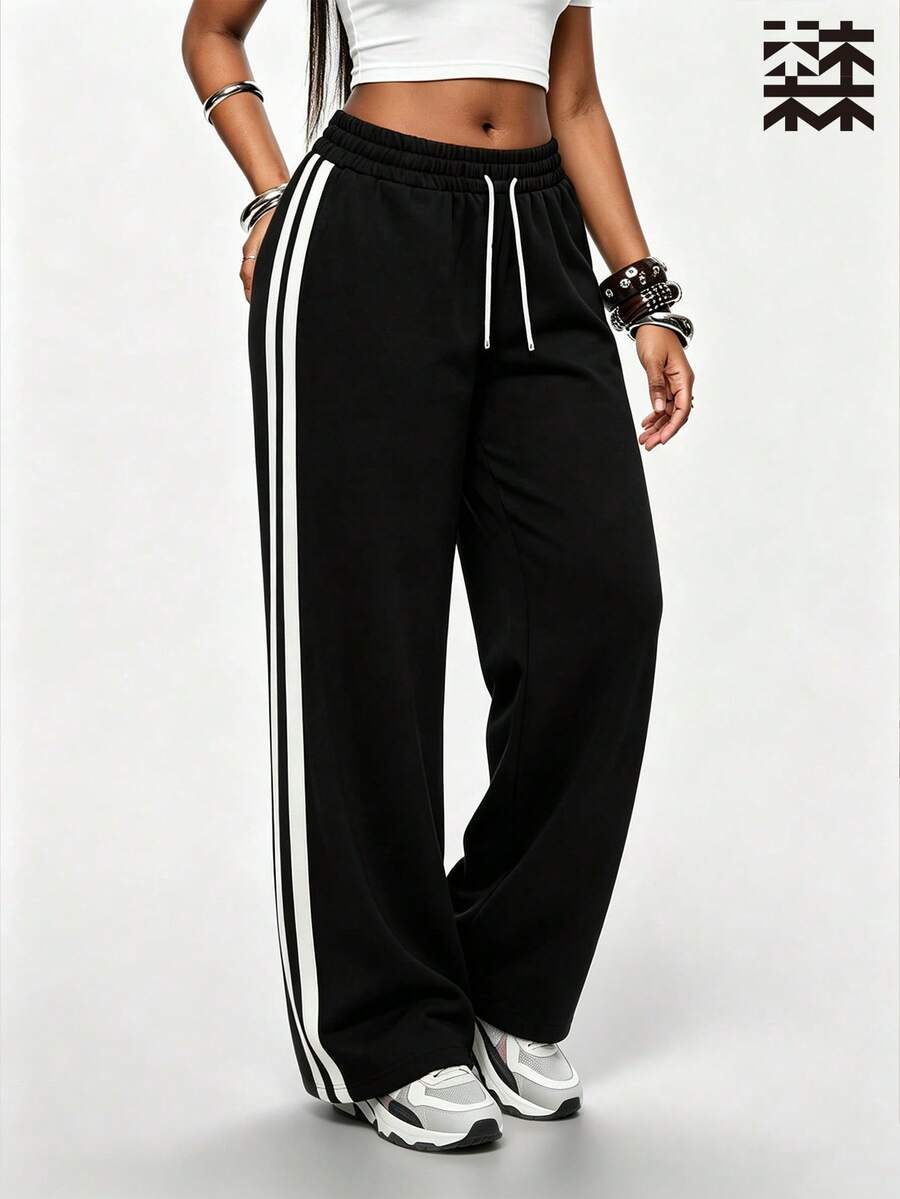 mulinsen Women's Straight Leg Ice Silk Quick Dry Striped Colorblock Sweatpants - Deep Space Black - View 1