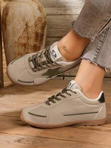 Star-Patterned Women's Retro German Trainer Shoes, Rubber Sole Flat Lace-Up Casual Sports Shoes, Patchwork Design For Home And Outdoor - Coffee Brown - View 4