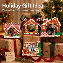 Ornamen Foto Rumah Natal Kustom, Dekorasi Pohon Natal Pondok Kue Jahe yang Dipersonalisasi, Gaya Liburan Meriah, Dekorasi Gantung Natal Foto yang Disesuaikan, Ornamen Gambar yang Dapat Disesuaikan, Dekorasi Pohon Natal, Hadiah Kenang-kenangan 2026, Hadiah Keluarga, Hadiah Teman - Gaya A - View 6