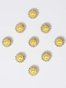 10-200顆 12mm 黃色珍珠花，中心鑲嵌黃色珍珠，周圍環繞小白色水鑽，向日葵圖案，亮面鈕扣水鑽花，DIY手工配件，適用於花卉頭飾與衣飾裝飾 - 12mm黃珍珠花 - 查看 8