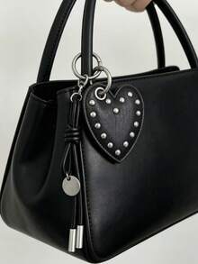 1 Pc Retro Punk-Style Rivet Heart-Shaped Keychain, Bag Hanger Keychain, Women's Accessory, Car Keychain, Gift For Women - Multicolor - View 3