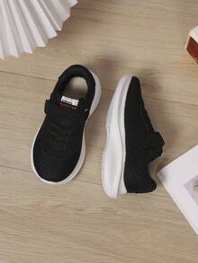 1 Pair Kids Lightweight Comfortable Sports Shoes Spring Summer Casual Running Shoes Breathable Versatile For Boys And Girls - Black - View 4
