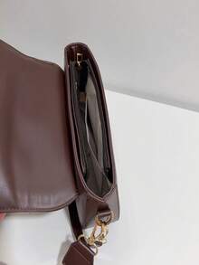 Contrast Trim Wide Webbing Strap Decor Patchwork PU Wear-Resistant Magnetic Closure Saddle Bag, Maillard Vintage Style Crossbody Shoulder Bag For Women, Minimalist Textured Commuter Bag - Coffee - View 10
