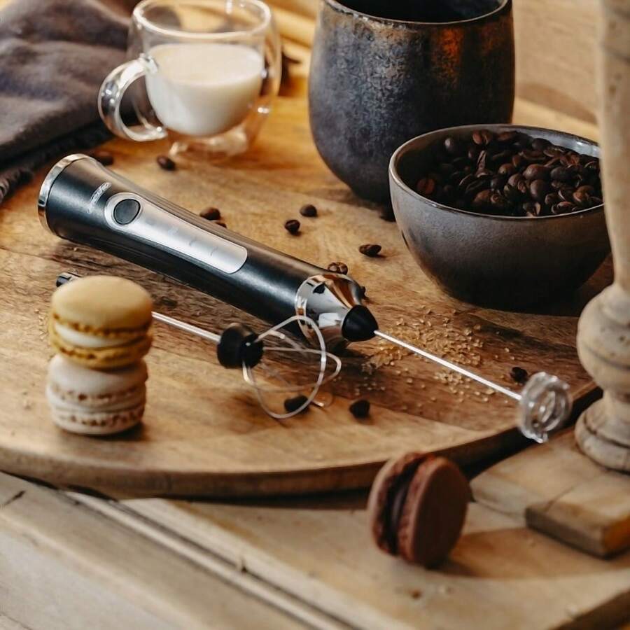 Mesko خفاقة حليب قابلة للشحن، خفاقة حليب USB 2 في 1، خفاقة حليب يدوية - بطارية 1200mAh، 3 مستويات سرعة، جسم من الفولاذ المقاوم للصدأ - فضي - مشاهدة 1
